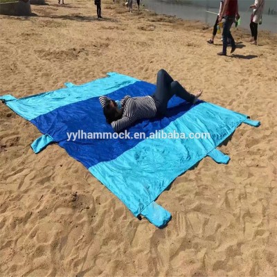 Portable Sand free Pocket blanket waterproof beach blanket